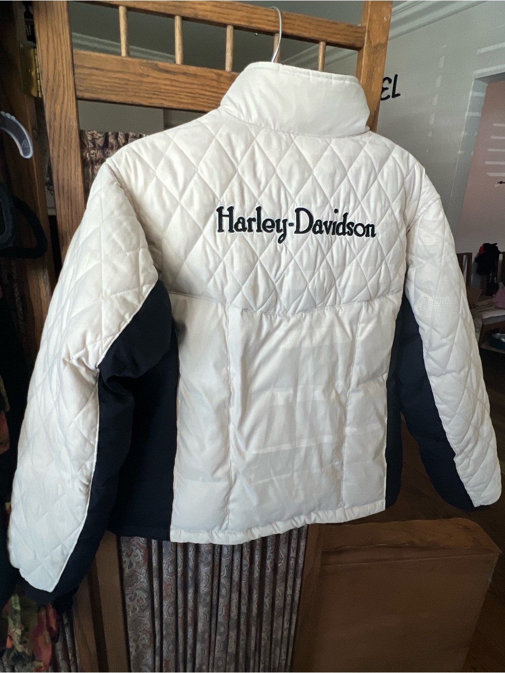 Harley-Davidson Women’s Off white and Black Quilted Puffer Jacket